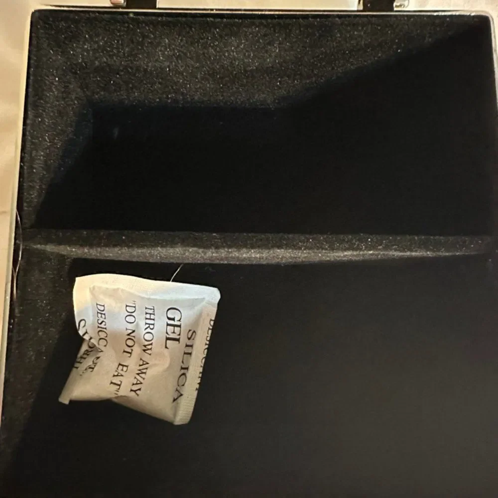 Shiny Jewelry Box